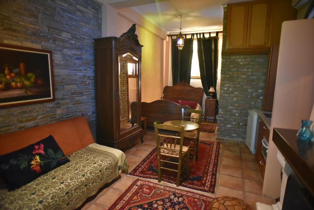 Santa Marina Guesthouse Káto Loutrákion Eksteriør bilde