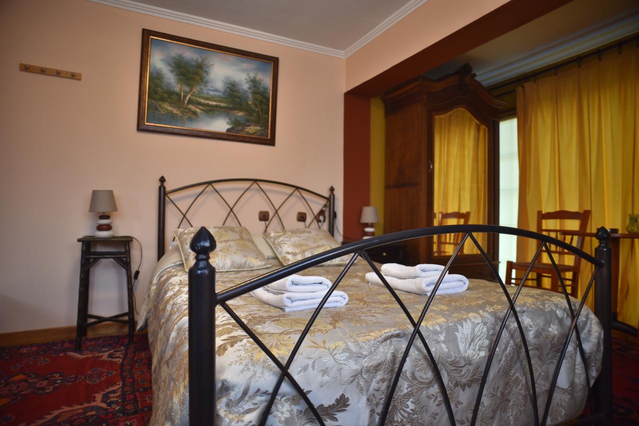 Santa Marina Guesthouse Káto Loutrákion Eksteriør bilde