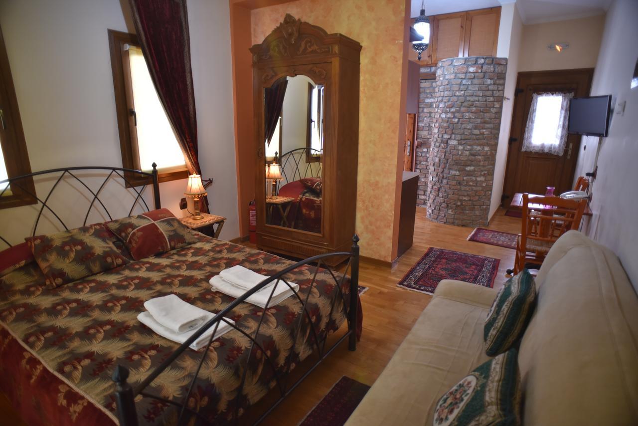 Santa Marina Guesthouse Káto Loutrákion Eksteriør bilde