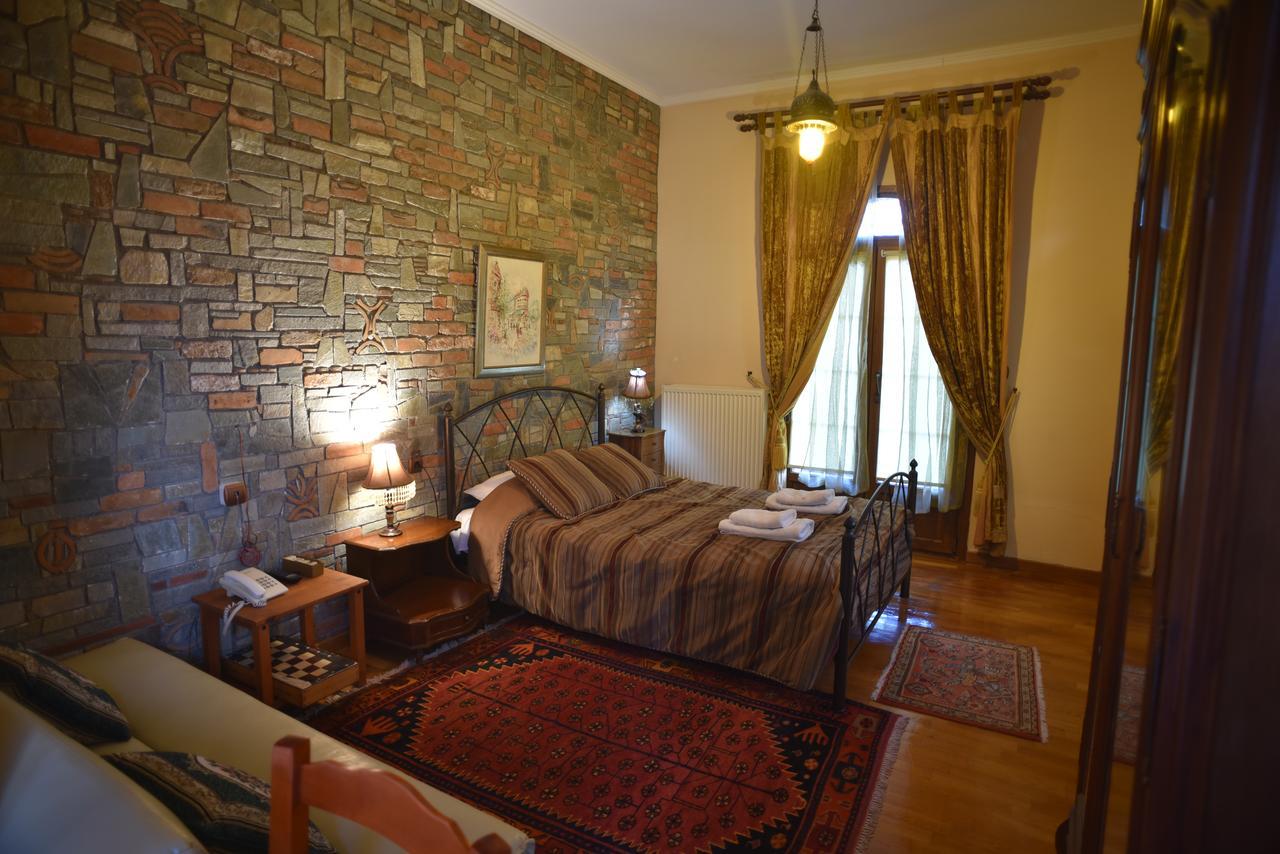 Santa Marina Guesthouse Káto Loutrákion Eksteriør bilde