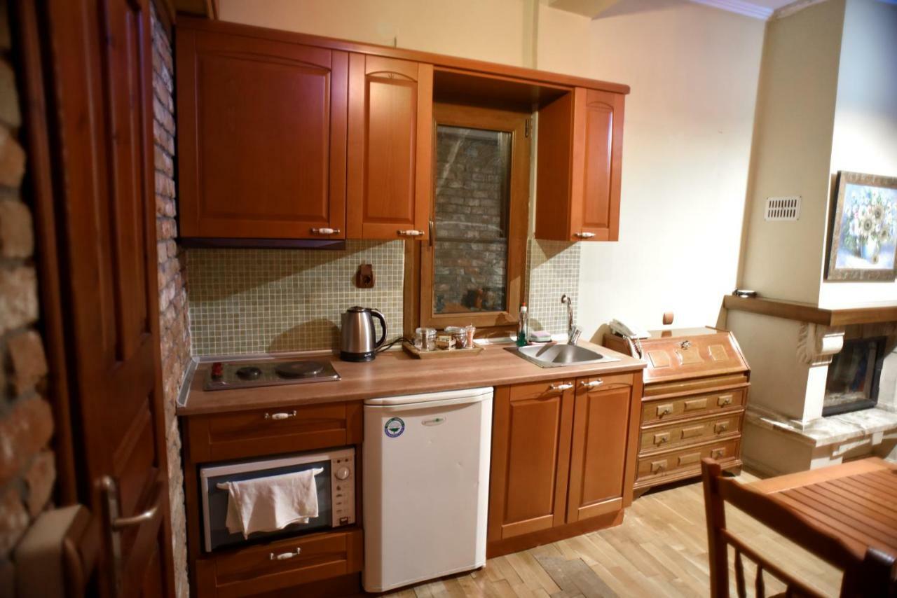 Santa Marina Guesthouse Káto Loutrákion Eksteriør bilde