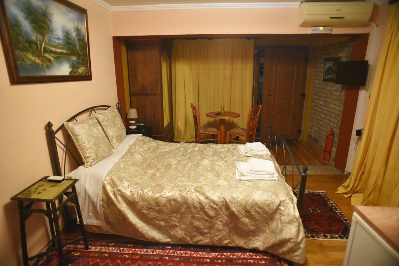 Santa Marina Guesthouse Káto Loutrákion Eksteriør bilde